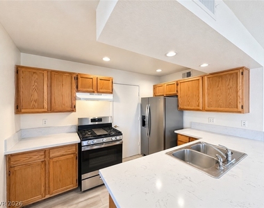 7570 W Flamingo Road - Photo Thumbnail 9