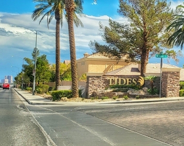 8116 Retriever Avenue - Photo Thumbnail 19
