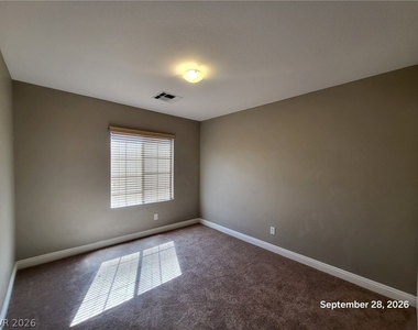8116 Retriever Avenue - Photo Thumbnail 9
