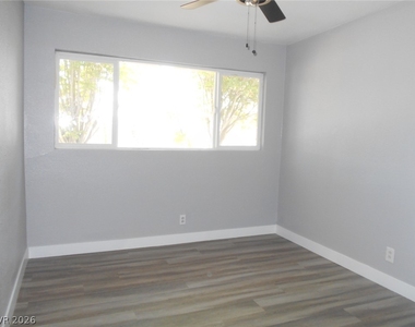 1209 Reynolds Avenue - Photo Thumbnail 7