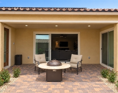 10077 Mountain Foothills Avenue - Photo Thumbnail 15