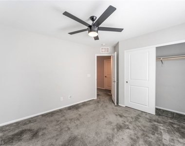 5711 Sedona Springs Street - Photo Thumbnail 24