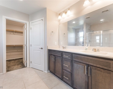 5711 Sedona Springs Street - Photo Thumbnail 17
