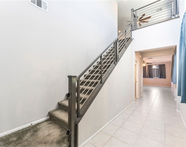5711 Sedona Springs Street - Photo Thumbnail 2
