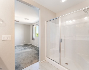 5711 Sedona Springs Street - Photo Thumbnail 18