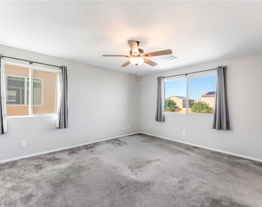 5711 Sedona Springs Street - Photo Thumbnail 13