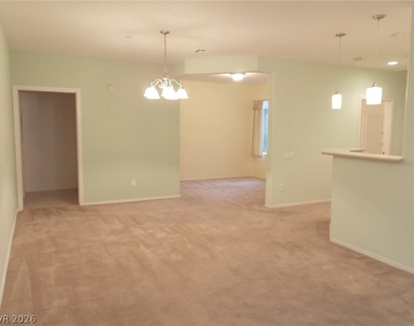 6868 Sky Pointe Drive - Photo Thumbnail 6