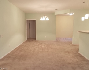 6868 Sky Pointe Drive - Photo Thumbnail 5