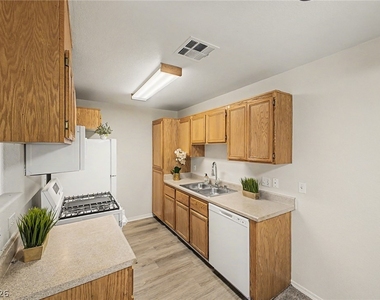 4730 Craig Road - Photo Thumbnail 12