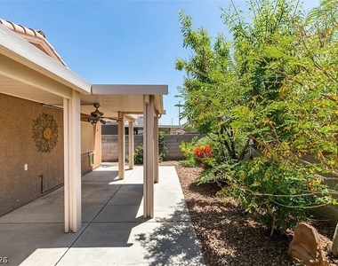 5257 Mineral Lake Drive - Photo Thumbnail 10