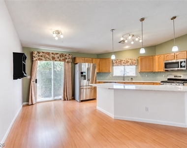5257 Mineral Lake Drive - Photo Thumbnail 2