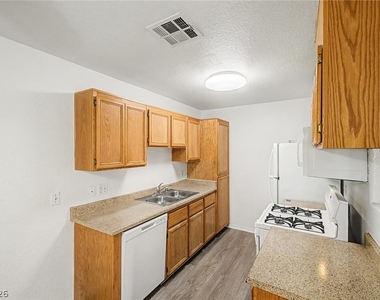 4730 Craig Road - Photo Thumbnail 9