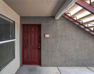 5055 W Hacienda Avenue - Photo Thumbnail 3