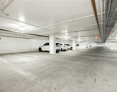 2240 Village Walk Drive - Photo Thumbnail 39