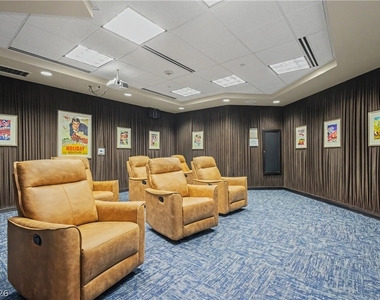 2240 Village Walk Drive - Photo Thumbnail 49