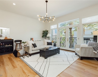 2240 Village Walk Drive - Photo Thumbnail 3