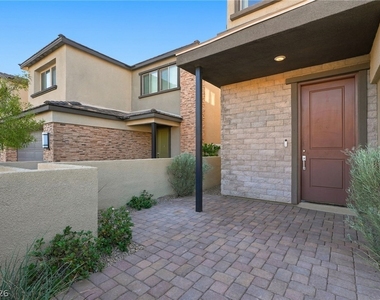 169 Medianoche Street - Photo Thumbnail 3