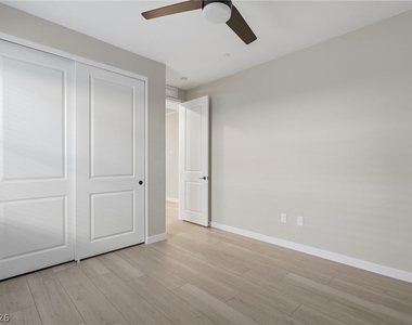 169 Medianoche Street - Photo Thumbnail 25
