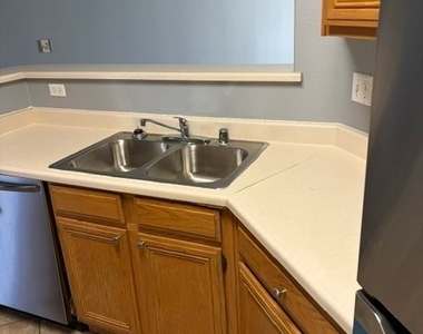 7131 S Durango Drive - Photo Thumbnail 3