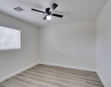 9892 Gold Pan Court - Photo Thumbnail 25