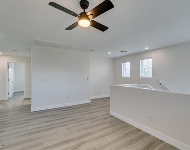 9892 Gold Pan Court - Photo Thumbnail 24