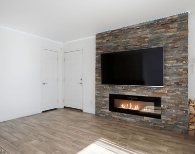 7200 Pirates Cove Road - Photo Thumbnail 4
