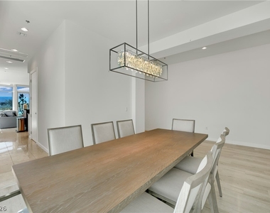 4575 Dean Martin Drive - Photo Thumbnail 6