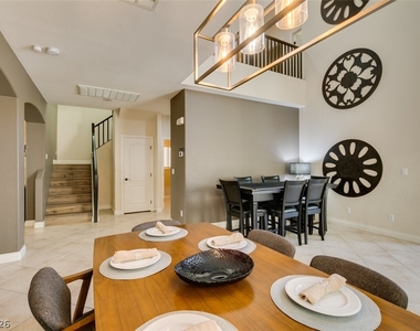 3166 E Eldorado Lane - Photo Thumbnail 3