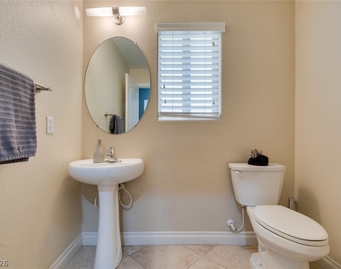 3166 E Eldorado Lane - Photo Thumbnail 10