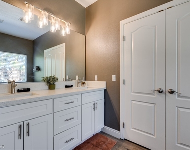 3166 E Eldorado Lane - Photo Thumbnail 13