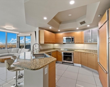 222 Karen Avenue - Photo Thumbnail 9