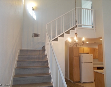 5621 Lago Court - Photo Thumbnail 11