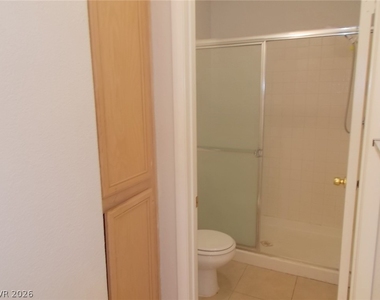 5621 Lago Court - Photo Thumbnail 15