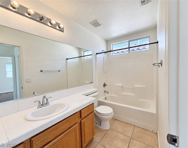 8389 Lower Trailhead Avenue - Photo Thumbnail 10