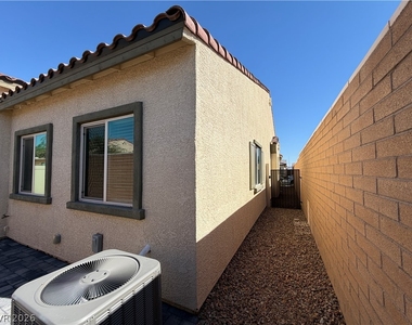 1181 Desert Lark Street - Photo Thumbnail 22