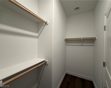 1181 Desert Lark Street - Photo Thumbnail 18