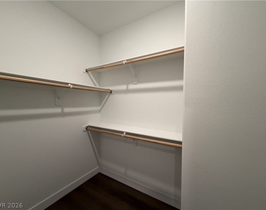 1181 Desert Lark Street - Photo Thumbnail 17
