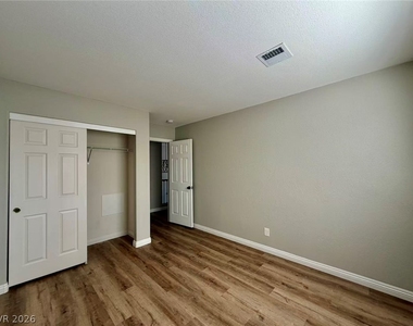 4763 Chase Canyon Court - Photo Thumbnail 13
