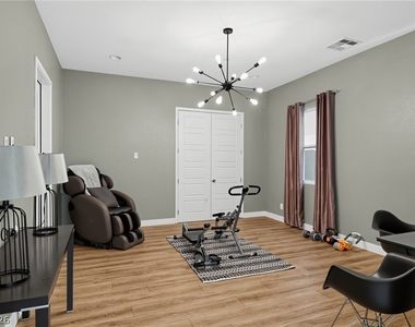 881 Barrhead Avenue - Photo Thumbnail 8