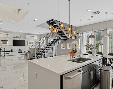 881 Barrhead Avenue - Photo Thumbnail 1