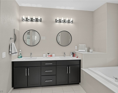 881 Barrhead Avenue - Photo Thumbnail 9
