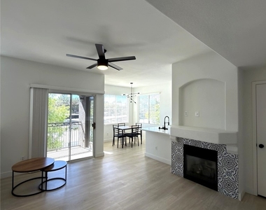 9050 W Warm Springs Road - Photo Thumbnail 3