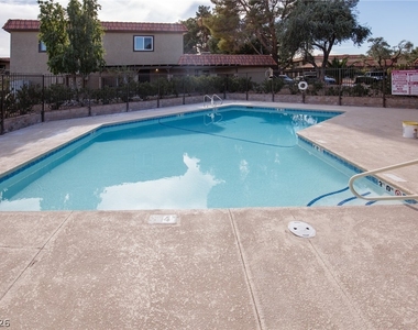 619 Pepper Tree Circle - Photo Thumbnail 21