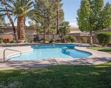 619 Pepper Tree Circle - Photo Thumbnail 19