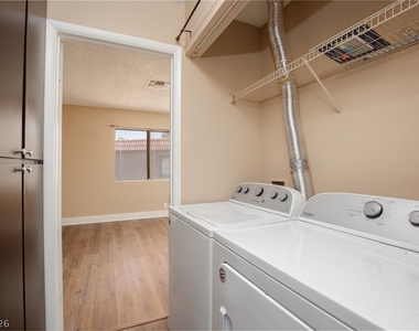 619 Pepper Tree Circle - Photo Thumbnail 11
