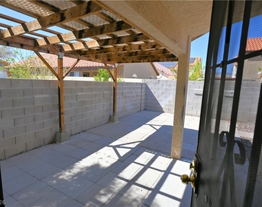 4156 Overbrook Drive - Photo Thumbnail 8