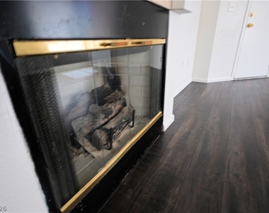 4156 Overbrook Drive - Photo Thumbnail 16
