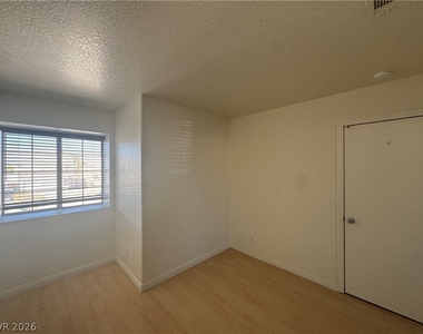 8077 Cetus Circle - Photo Thumbnail 21