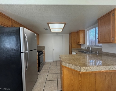 8077 Cetus Circle - Photo Thumbnail 9