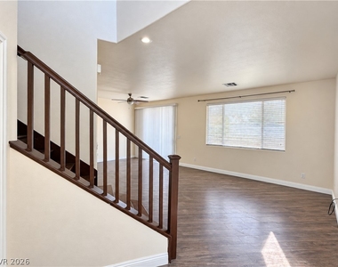 8516 Sonnet Court - Photo Thumbnail 12